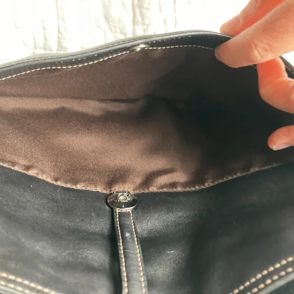 Classic Black Leather Coach Purse - Picture 7 of 10